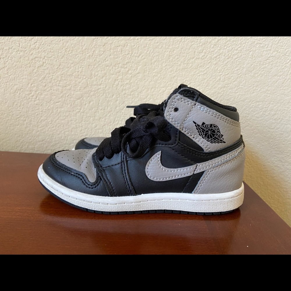 Jordan 1 Shadow kids 12c Pre Owned